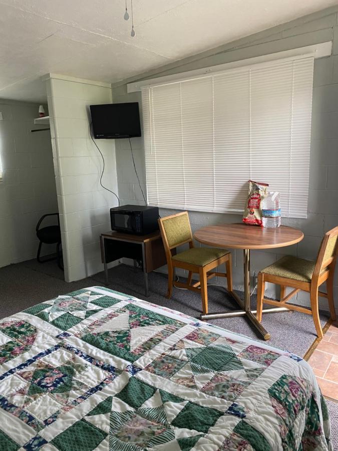 Outrigger Resort Monticello Εξωτερικό φωτογραφία